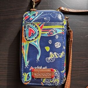🩵 Sakroots Artist Circle Smartphone Wristlet Convertible Crossbody Bag